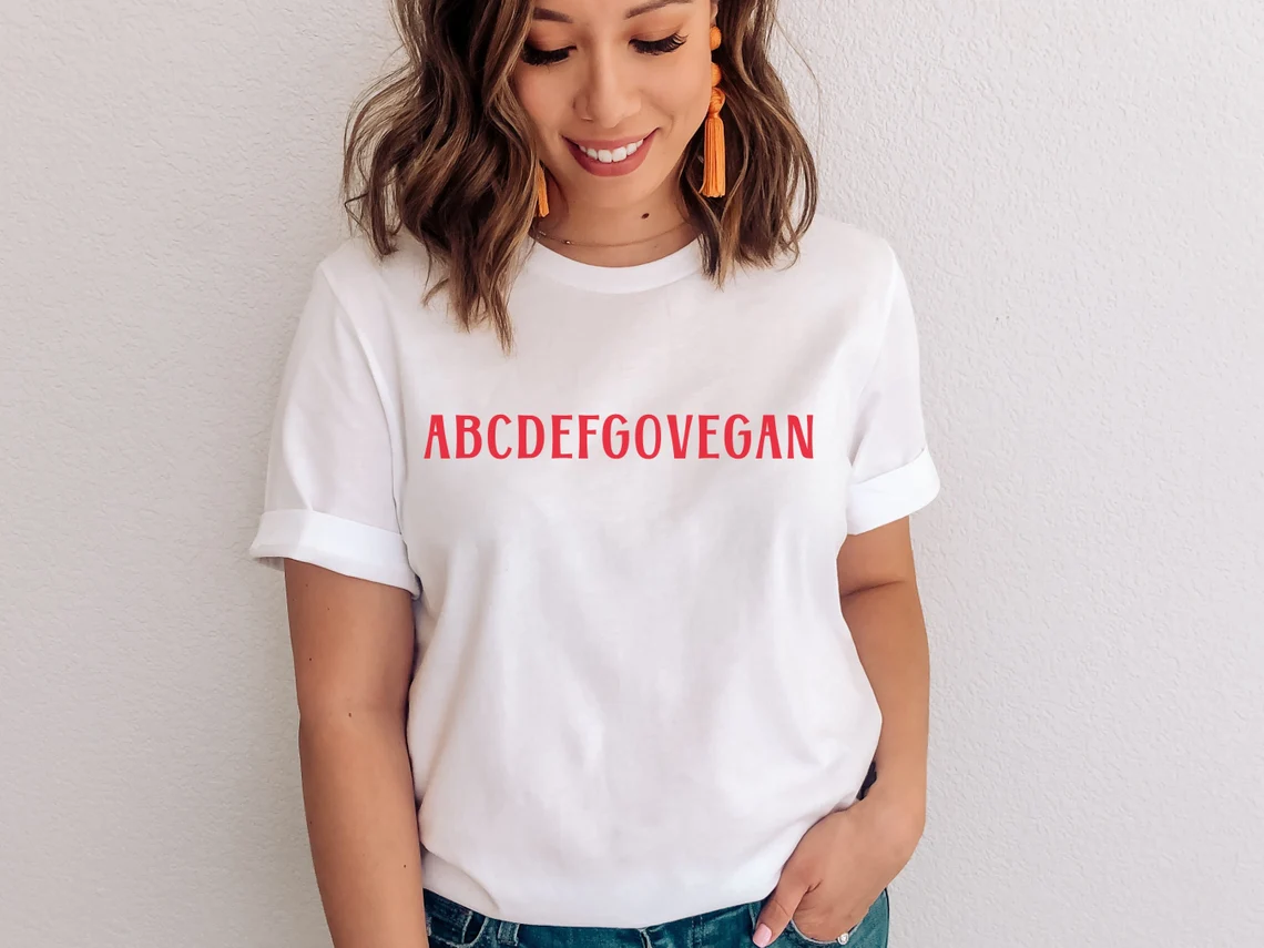 Summer Clothing Vibes - Skuggnas Go Vegan Funny Graphic T-shirt