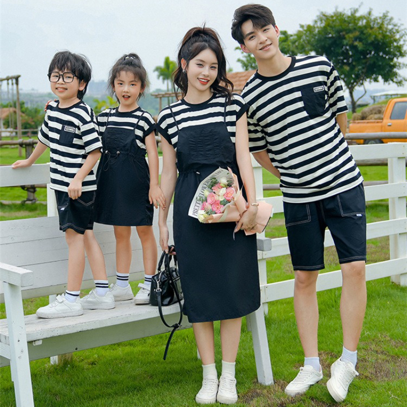 Summer Clothing Looks - Family Couple Matching Clothes Mom Daughter