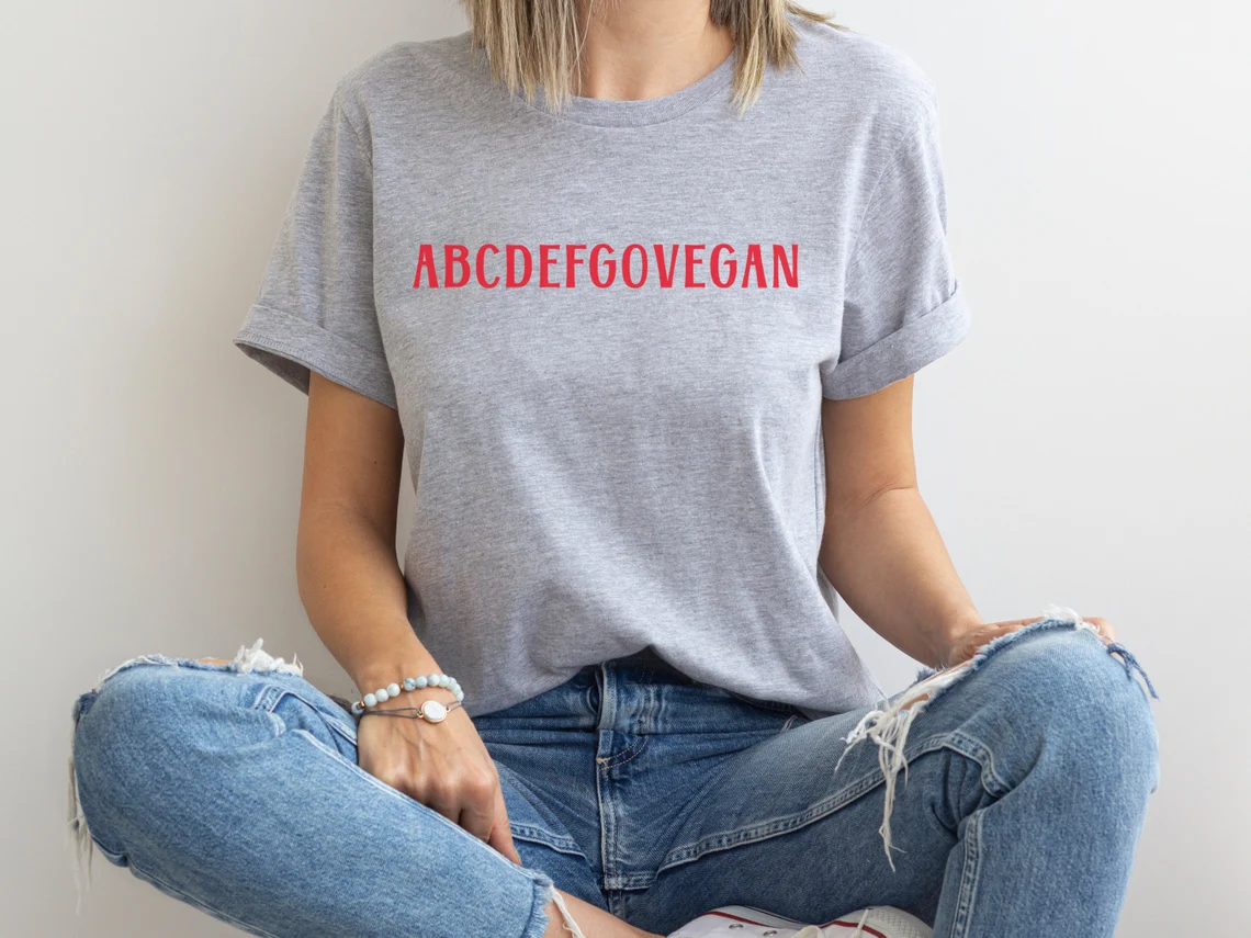 Skuggnas Go Vegan Funny Graphi - Summer Clothing Vibes recension och pris